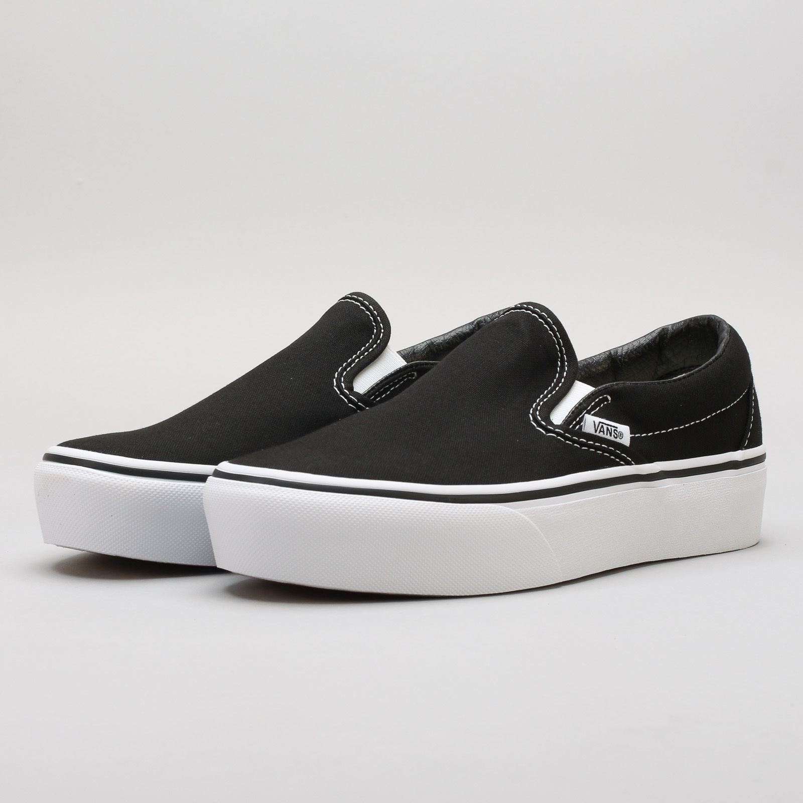 Vans Classic Slip-On Platform black | Super-Kecky.cz