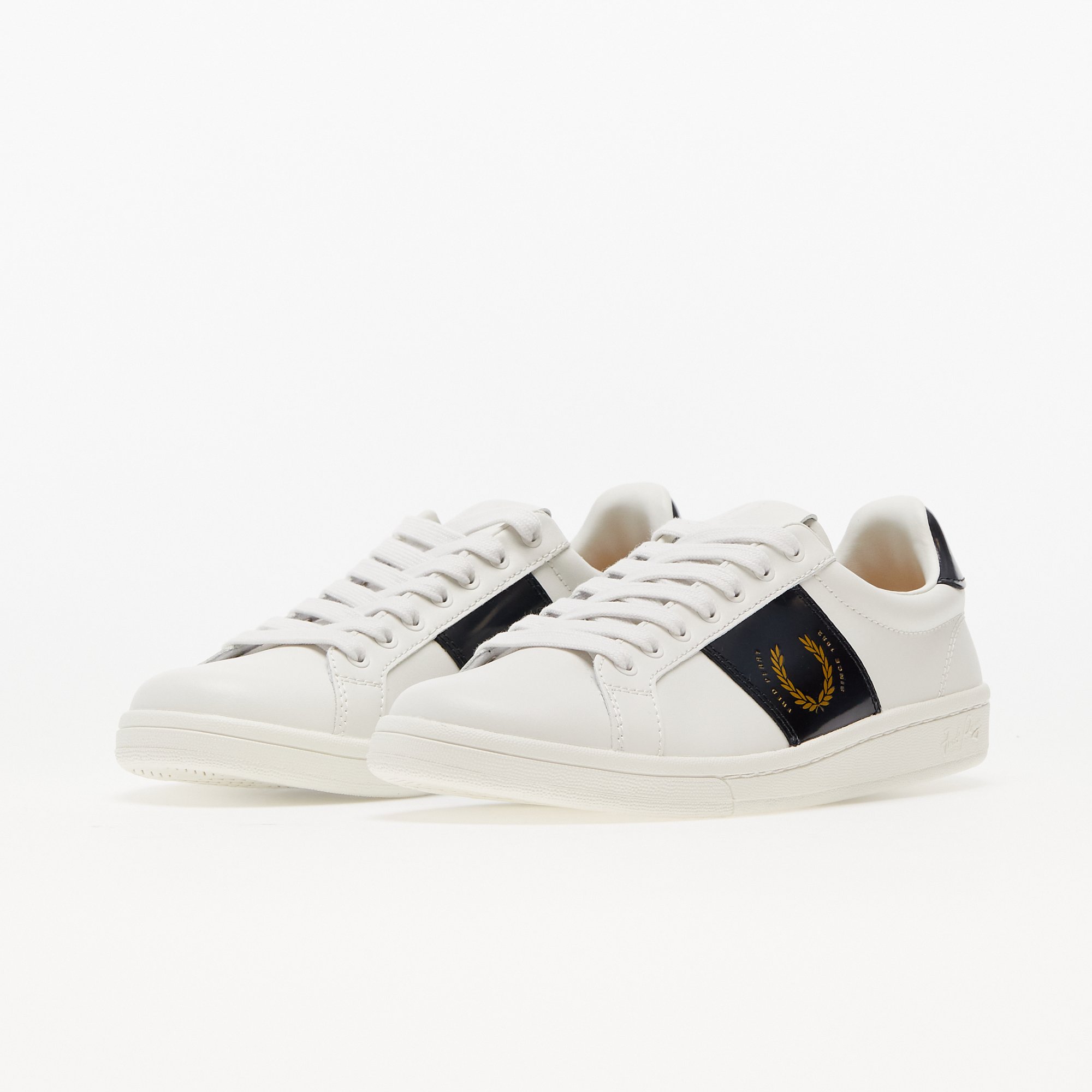 FRED PERRY Leather/ Branded Porcelain Fred Perry