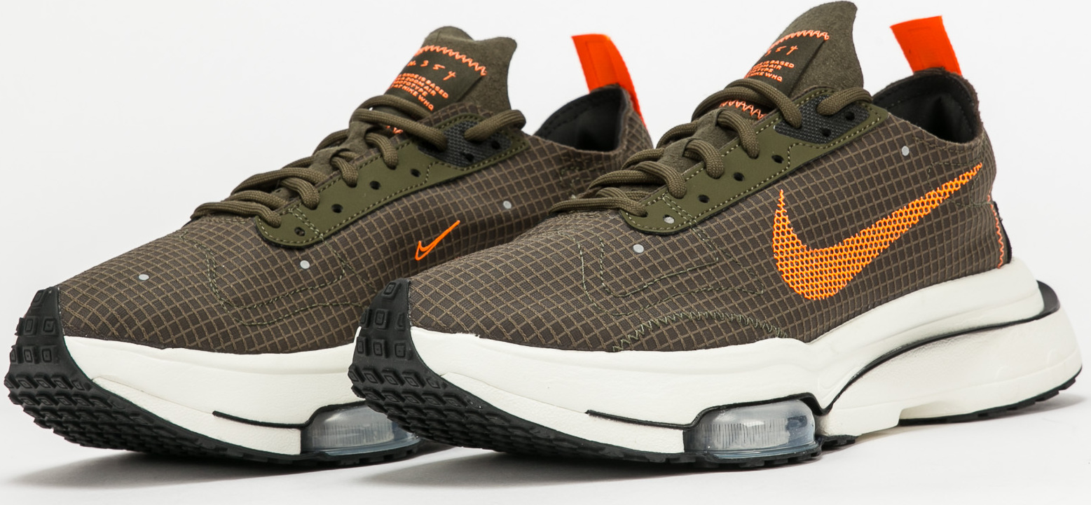 Nike Air Zoom - Type SE cargo khaki / totak orange - black Nike