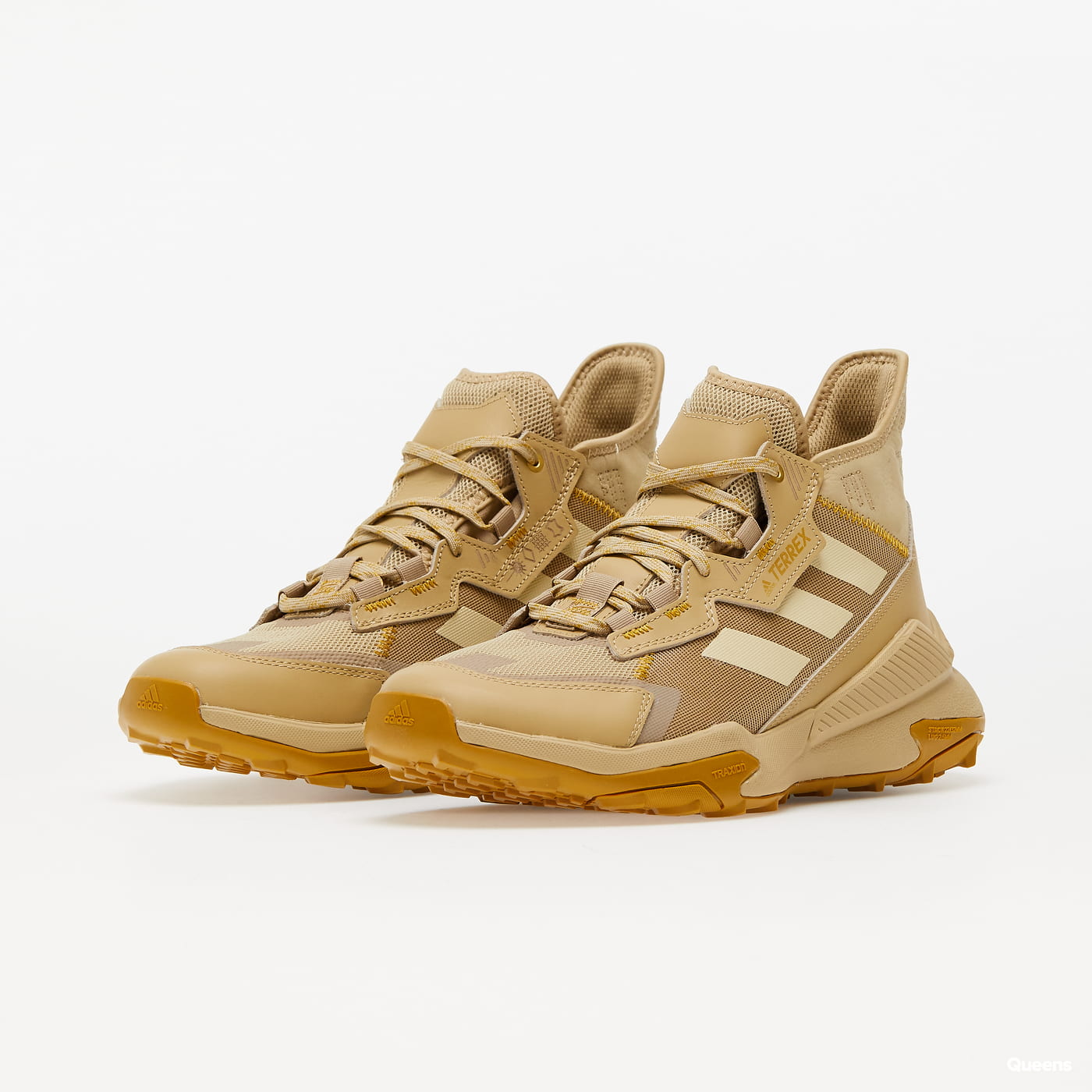 adidas Originals Terrex Hyperblue Mid beige Tone / sandy beige / victory gold adidas Originals