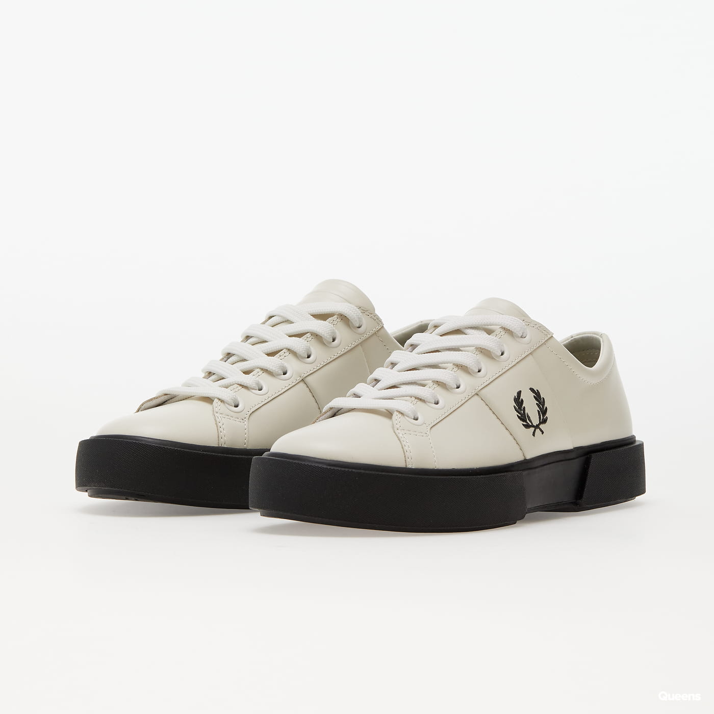 FRED PERRY B70 Leather Porcelain Fred Perry