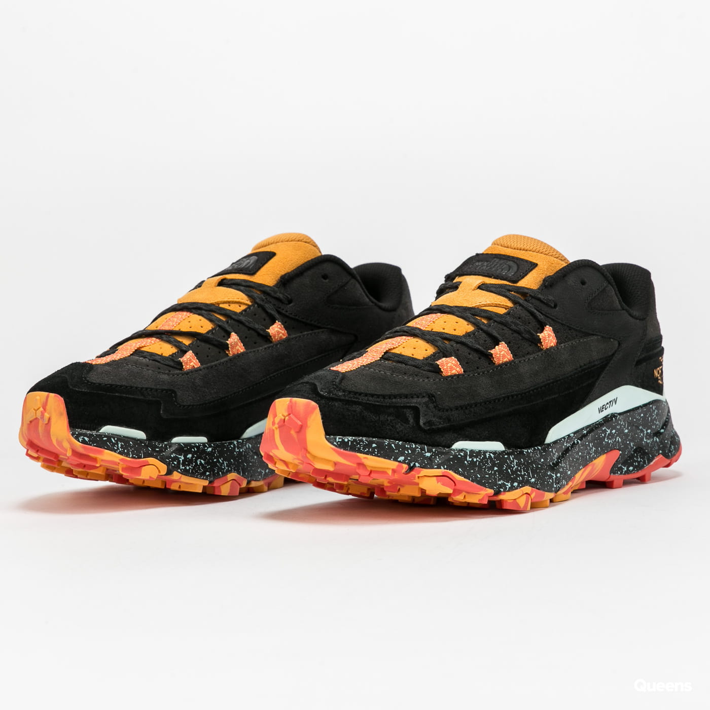 The North Face Men's Vectiv Taraval Street tnf black / chamois orange The North Face